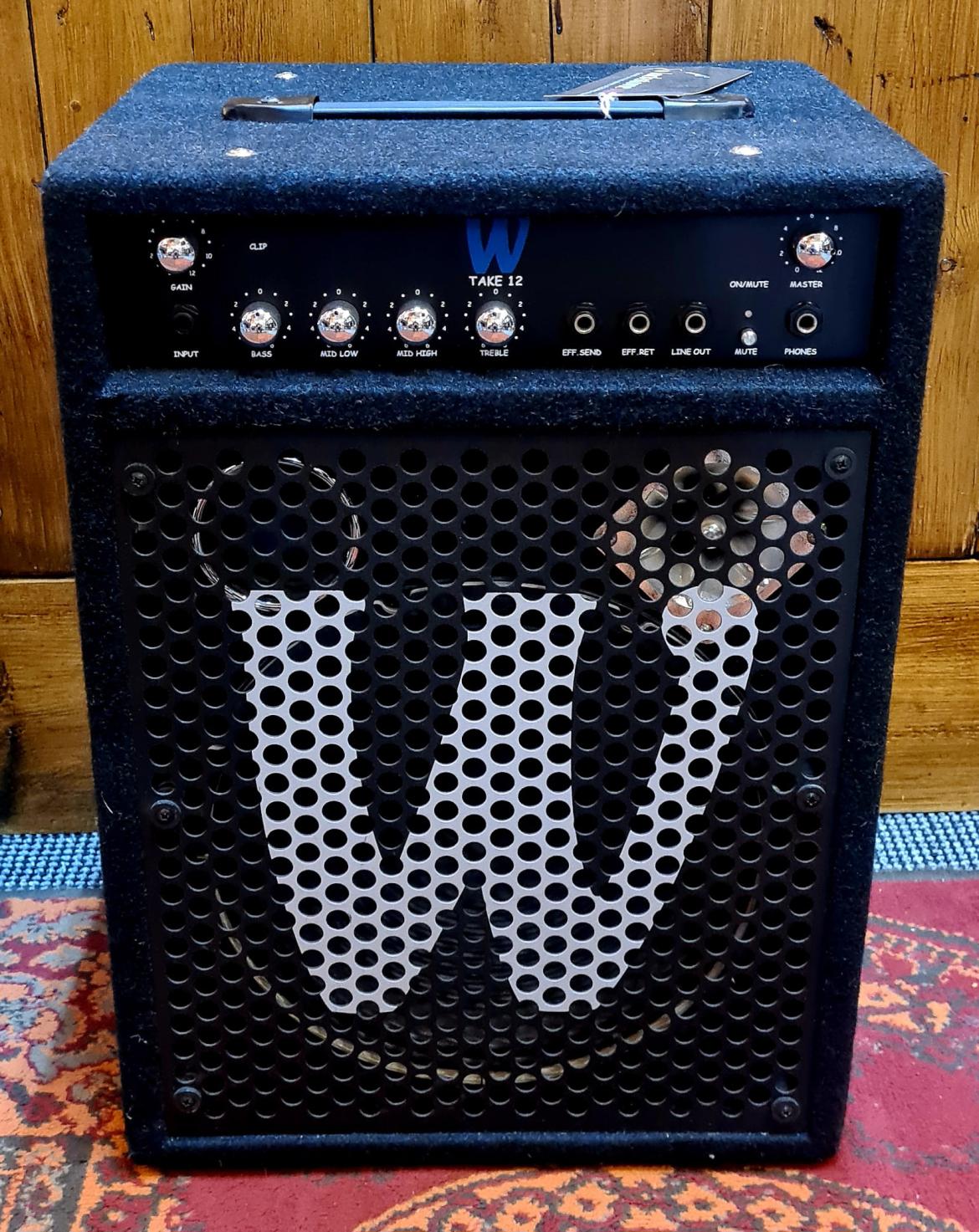 Blackstone-Music-Warwick-Take-12-Bass.jpg